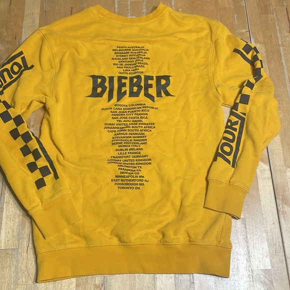 Justin Bieber H&M purpose tour sweatshirt - Picture 6 of 8